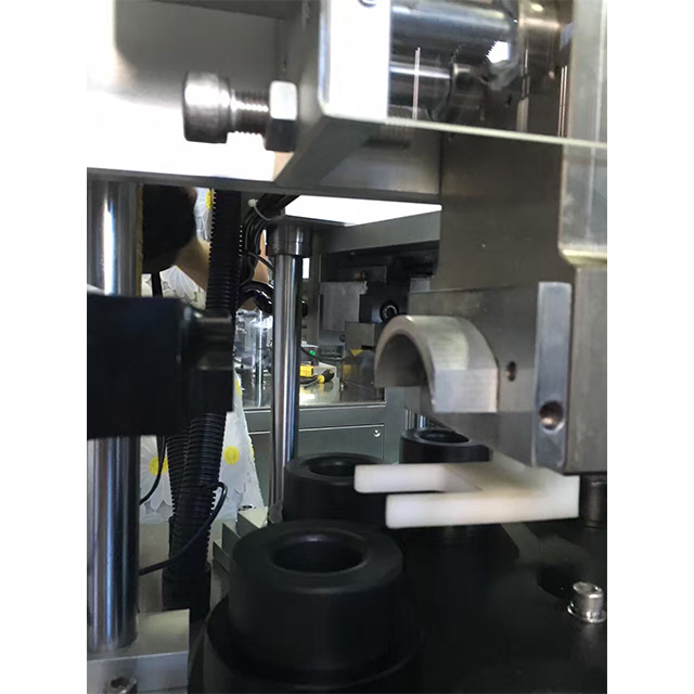 Automatic ZHF-006 Ultrasonic Tube  Filling Sealing Machine 